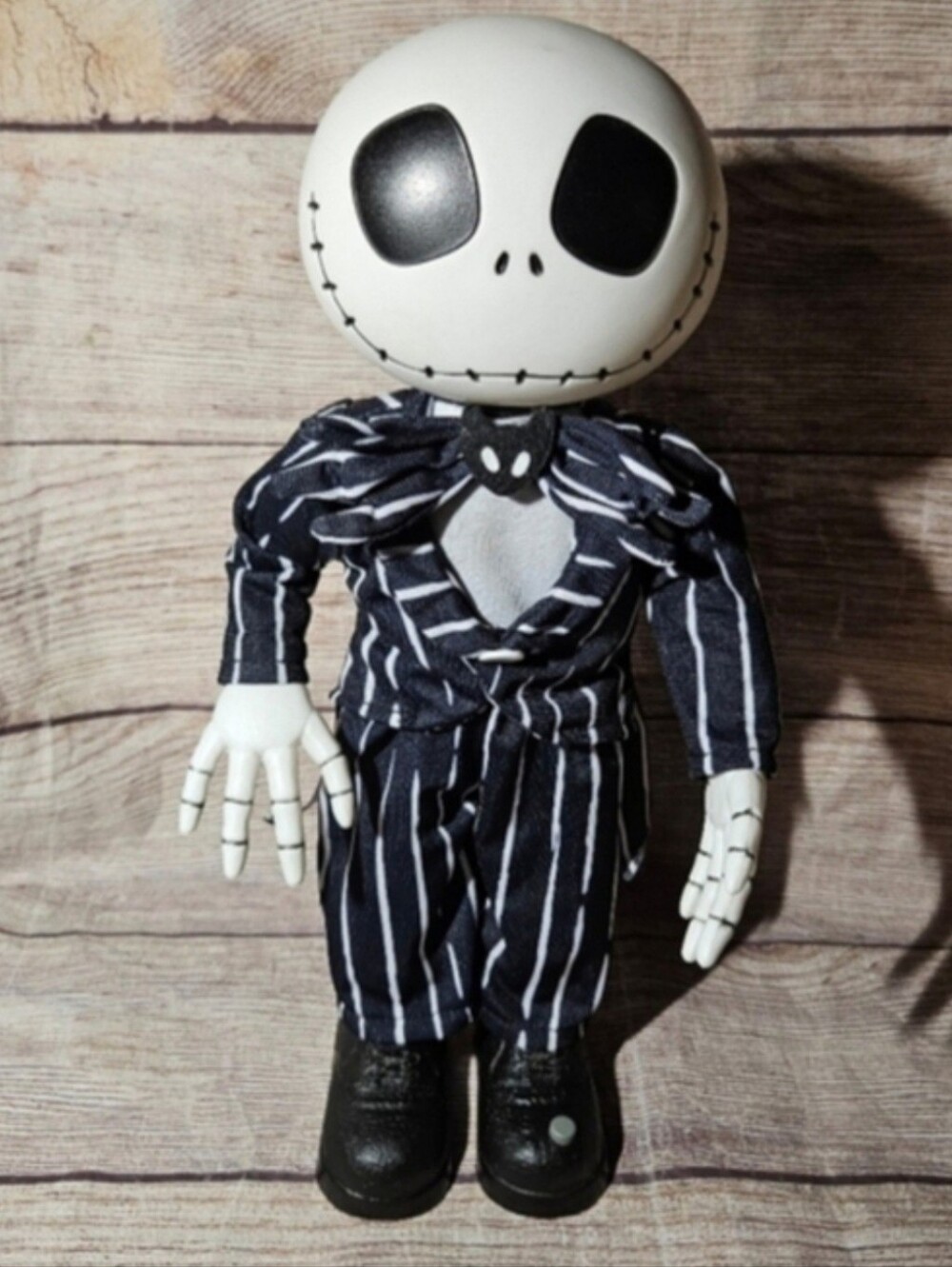 Disney Nightmare Before Christmas Jack Skellington 14" Talking animatronic
